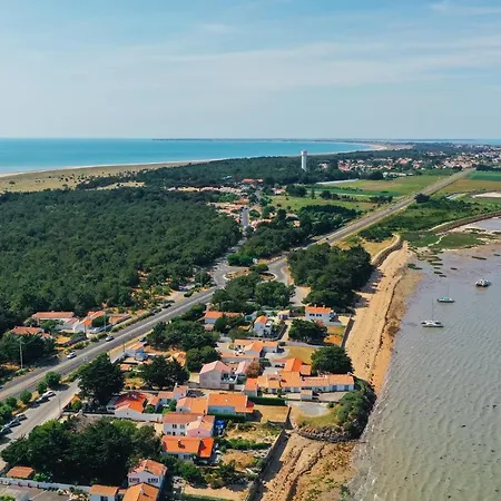 ホテル Le Noirmoutier